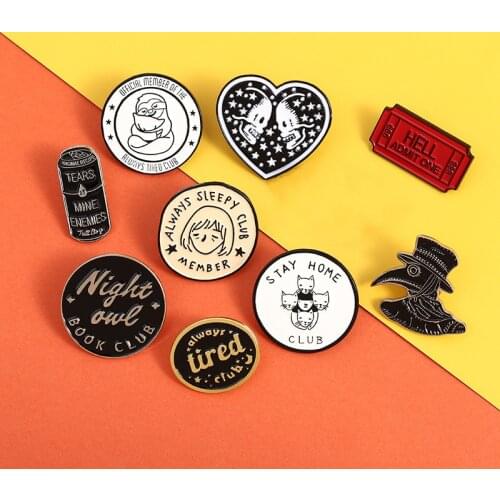 Punk Series Brooch Black and White Skull Stay Home Club Punk Crows Beak Always Sleepy Cartoon Jewelry Badge Gifts Wholesale