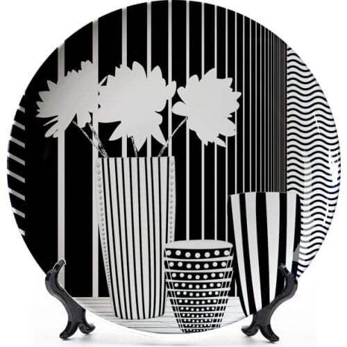 Black and white hanging plate decoration plate ceramic dining room wall mural decoration living room craft decoration porcelain