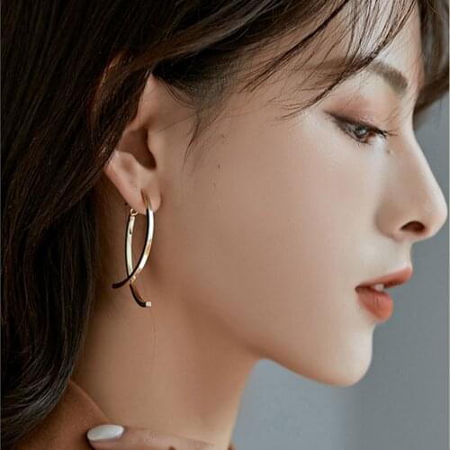 Retro Vintage Copper Earrings Female 2021 New Elegant Fashion Simple Earrings Long Personality Earrings Jewelry For Women Lady