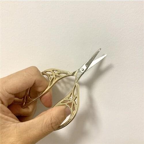 Accessories Stainless Leaves Sewing Tools European Vintage Scissors Sewing Shears DIY Tools for Sewing Needlework Kitchen Tools