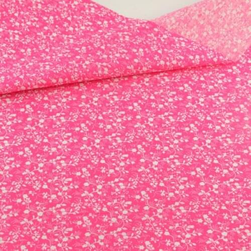News Cute White Flowers Designs Dark Pink Cotton Fabric Patchwork Clothing Dolls DIY Decoration Tissue CM Home Textile Crafts