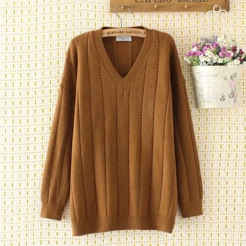 Plus Size Women V-neck Autumn Winter Sweaters Long Sleeved Casual Outerwear
