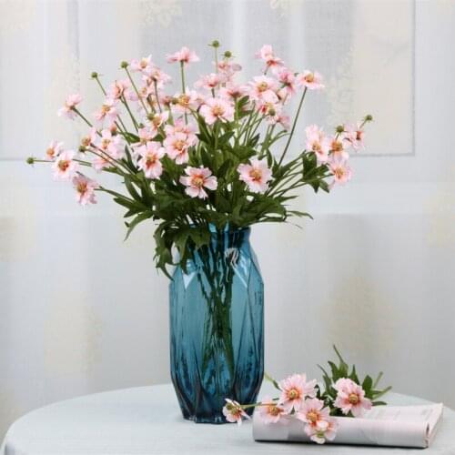 Small Qiuju wild chrysanthemum simulation flower sitting room tea table put small fresh table false flowers