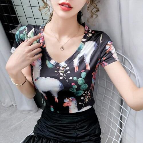 Sheep Printed V Neck T Shirt for Women Short Sleeve Bodycon Tshirts Woman Summer Tee Tops Black White Plus Size camisetas mujer