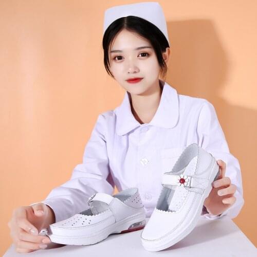 Nurse Vulcanize Shoes Womens Casual Walking Shoes Ladies Breathable Low Top Mary Jane Sneakers Lightweight Comfy 2020 Hot Sale