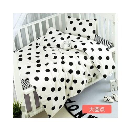Good Quality Children Baby Crib Nursery Bedding Set Cotton Nursery bedding Set Black Dots cuna ,Duvet/Sheet/Pillow, with filling