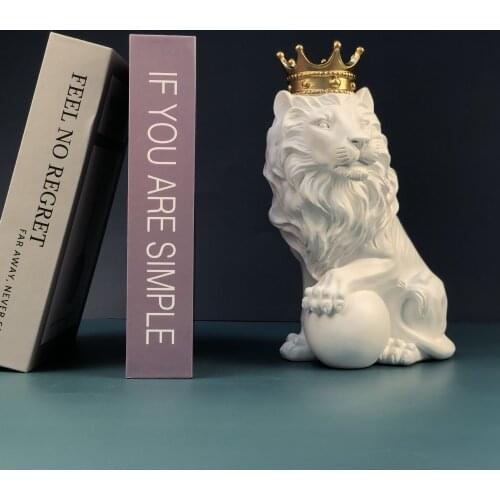 Sculpture Crow Lion Statues for Home Decor Resin Lion king Statue/Figurine Animal Abstract Nordic Home Decoration Accessories