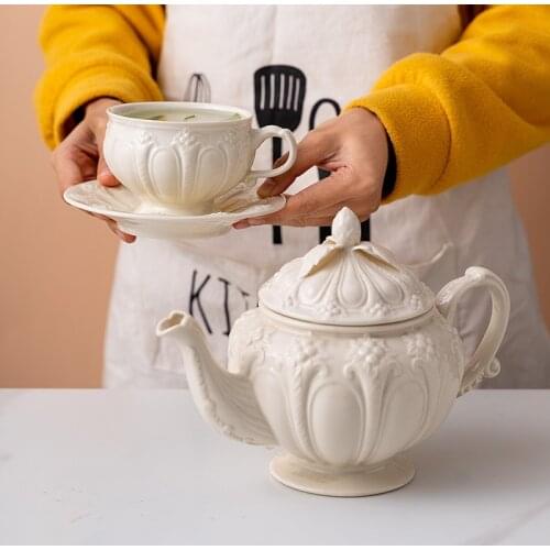 British embossed retro cream color coffee cup simple afternoon tea set creative ceramic kettle European style
