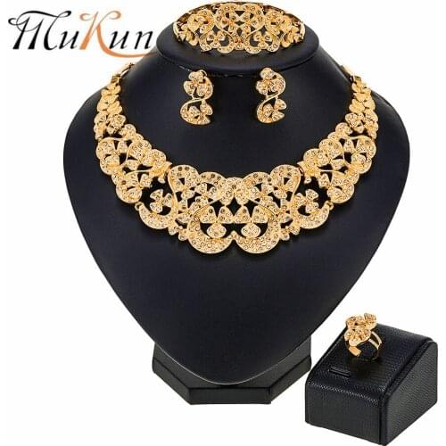 MUKUN Nigerian woman accessories jewelry set Wholesale Fashion African Beads Bridal Jewelry Set Dubai Gold Designer Jewelry Set