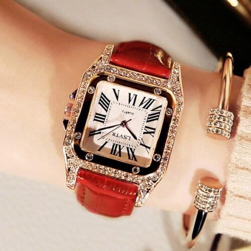 Retro Rhinestone Womens Watch Fashion Quartz Watch Leather Belt Ladies Watch Women Models Popular Diamond Clock Reloj Mujer