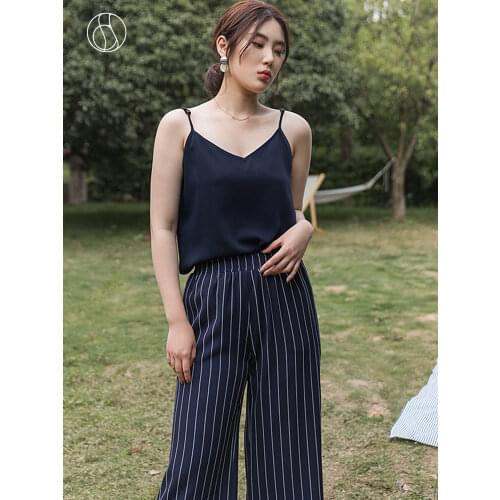 DUSHU Casual Streetwear Women Cami Tops Sexy V Neck Summer Black Tank White Elegant Sleeveless Cute Ladies Clothes