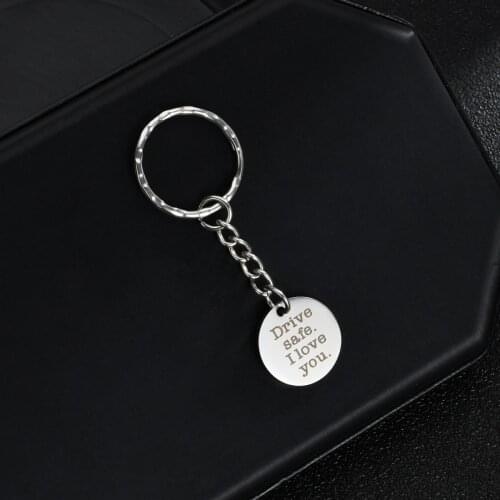 New Custom Keychain Personalized Engrave Name Circle Keychian For Women&Men Silver Color Stainless Steel Key Chains Jewelry Gift
