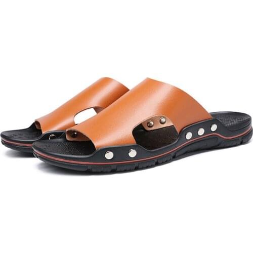 2021 Summer New Outdoor Comfortable Chic Sandy Beach Men Sandals Flat Slip on Sandals Men Fashion Non-slip Slippers for Male
