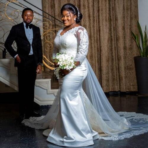 African White Mermaid Wedding Dresses Long Sleeves V Neck Plus Size Bridal Gowns Lace Beads Long Marriage Gowns Vestidos