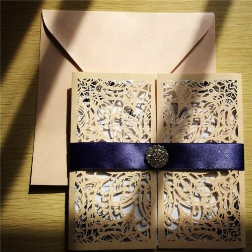 Броши CustomFest China At AliExpress