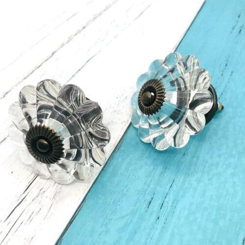 Dia 55MM Acrylic Sunflower Design Knobs Cupboard Pulls Drawer Knobs Euro-Style Kitchen Cabinet Handles Furniture Handle Hardware