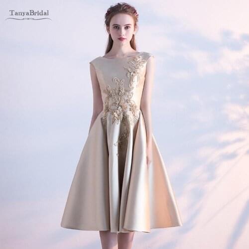 Bridesmaid Dresses A Line Formal Champagne Simple Knee Length Satin Shape Modest Wedding Guest Party Dress Lace Up Back JQ632