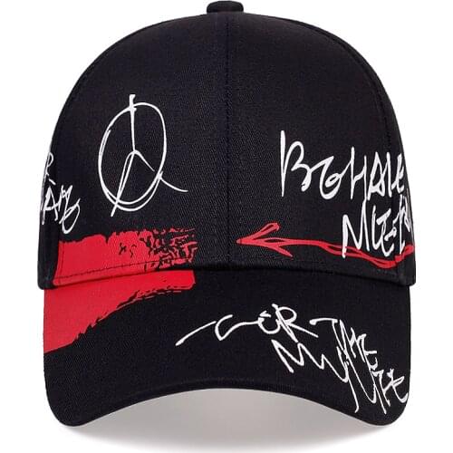 2020 new high-quality graffiti embroidery baseball cap fashion outdoor shade sunscreen dad hat unisex wild cotton hat casual cap