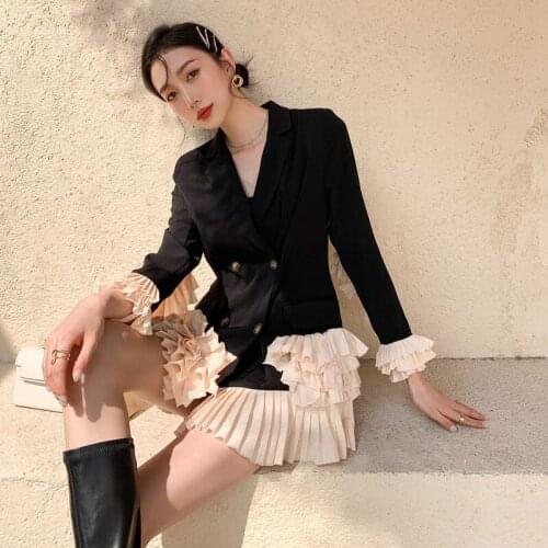 2021 Spring New Black Suit Coat For Women Color Block Pleated Ruffles Hem Patchwork Double Breasted Blazers Famale C872