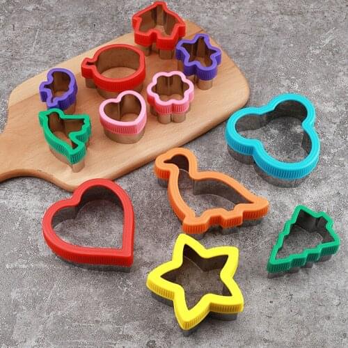 12-Piece Stainless Steel Christmas Biscuit Mold 3D Three-Dimensional Plastic Cake Cookie Mold Kitchen Creative DIY Baking Tools