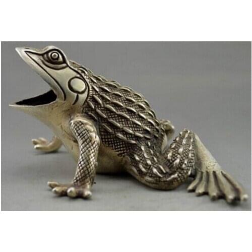 Free shipping Collectible Decorated Old Handwork Tibet Silver Carved Frog Statue