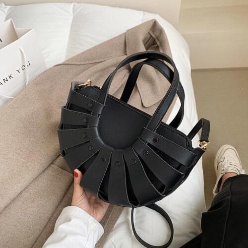 2021 New Design Fashion Portable Bucket Bag Women Versatile One-shoulder Bag Crossbody Saddle Bag Leather Handb for Girls Lady