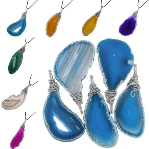 TUMBEELLUWA Natural Onyx Geode Slices Pendant Necklace ,White 18KGP Wire Wrapped Polished Reiki Drusy Quartz Pendant Chain