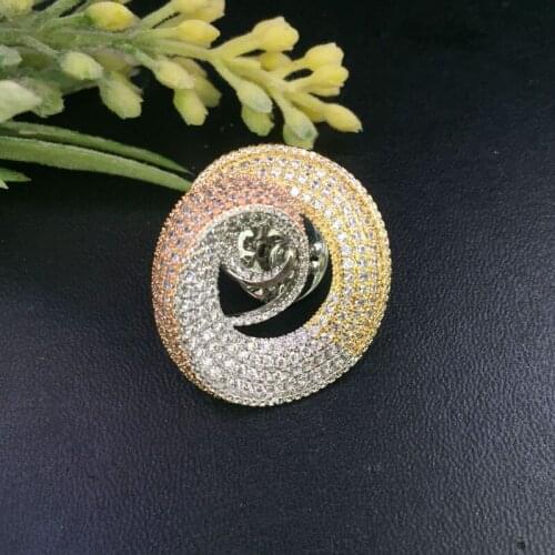 Lanyika Fashion Jewelry Delicate Geometry circle Brooch Pin design for Woman Engagement Wedding Micro Pave Zircon Popular Gifts
