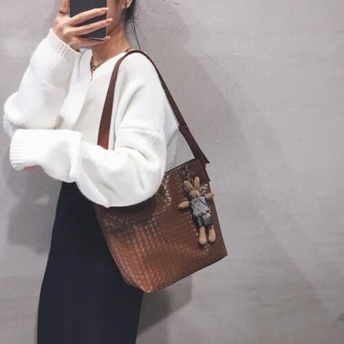Handbags Women Bags Leisure PU Leather Women Shoulder Bag Braided Female Fashion Tote Bag Bucket Luxury Designer Ladies Bookbag