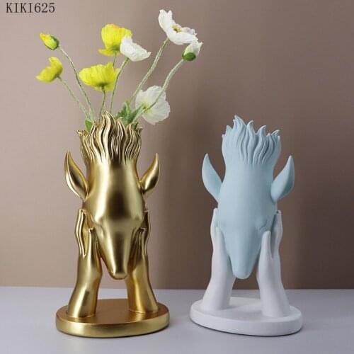European Abstract Hand Holding Deer Head Flower Vase Gift Cartoon Animal Head Vase Flower Arrangement Container Home Decoration