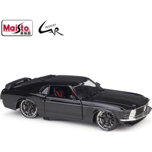 Maisto 1:24 Model Car Simulation Alloy Racing Metal Toy Car Ford Mustang Boss 302(1970) Modified Version
