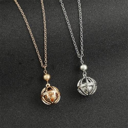 Hollow Rould Ball Pendant Necklace Tokyo Revengers Tokyo Revengers Kazutora Hanemiya Necklace Cosplay Jewelry Friends Gift