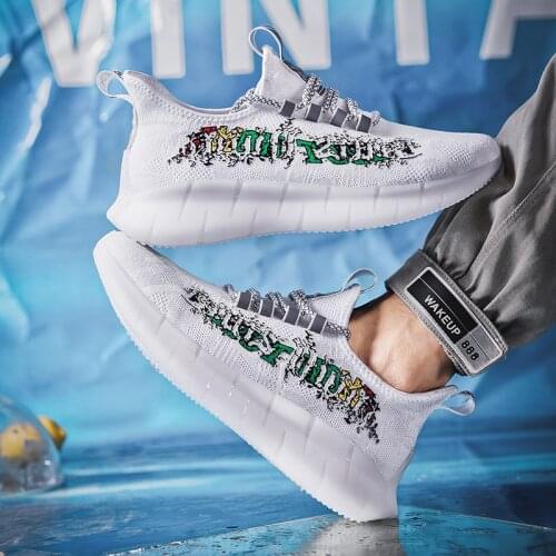 Men Shoes Summer Design New Hot Trend Sneakers Street Fashion Casual Shoes Mesh Breathable Light Soft Tenis Masculino Adulto