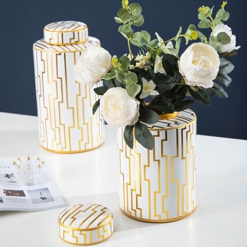 Nordic Ceramic Vases Home Furnishing Modern Decoration Golden Stroke Crafts Interior Decoration Accessories Luxury Storage Jars
