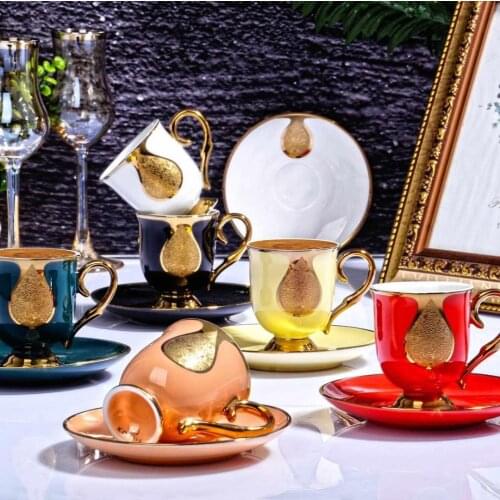 Luxury Gold Set of 6 Gilded Porcelain Cup Bone China Creative Porcelain Cup And Saucer Ceramic Modern Design Coffee Cups