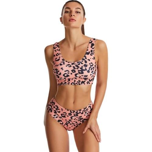 2021 New Swimsuit Female Split Leopard Pink Print Tight Backless Sexy Bikini Set Summer Bathing Suit Swim Wear Womens Clothing