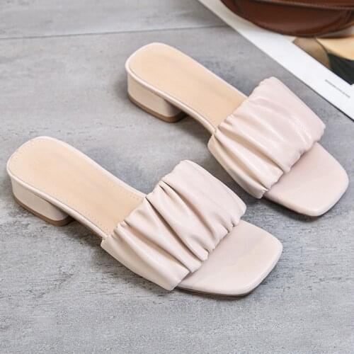 2021 Fashion New Flip Flops Square Toe Pleated Slippers Women Summer Shoes Ladies Slides Mules Block High Heels Outdoor Sandals