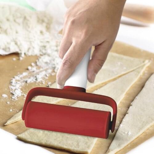 Handle Rolling Pin Plastic Red Color Creative Scroll Wheel Dough Roller Pastry Roller Pizza Rollers Baking Tool Cookies Crafts