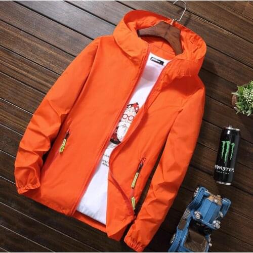 2021 New Spring Summer Bomber Jacket Men Casual Solid Windbreaker Zipper Thin Hooded Coat Outerwear Mens Jacket