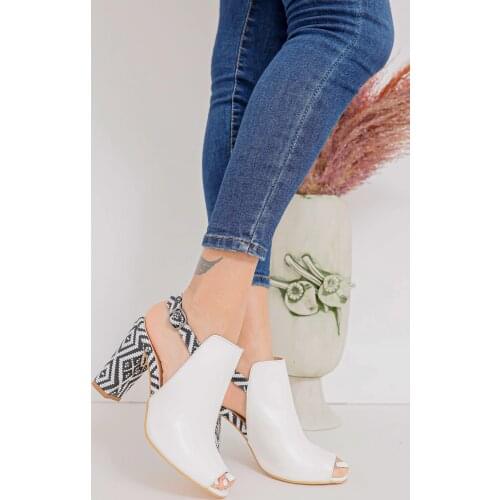 Chloe Heels White Skin Rugs Shoes in Detail