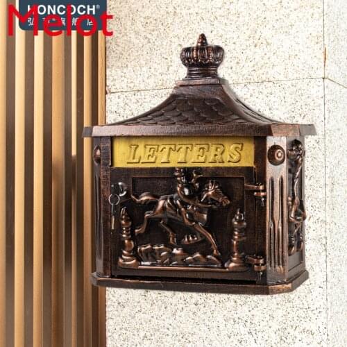 Box European Style Villa Mailbox Outdoor Wall-Mounted Newspaper Magazine Mailbox Complaint Retro with Lock Large Size Letter Box