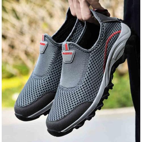 Low Top Sneakers Men Round Toe Shoes Sport Plus Size Running Tennis Mesh Summer Sports Shoes Slip-on Male Walking Shoue New Q2a