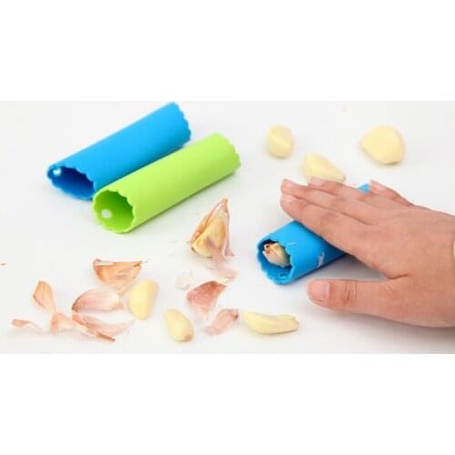 1PC Creative Silicone Garlic Peeler Practical Utility Kitchen Gadget Garlic Stripper Tube Peeling Garlic Peeling EKB 1375