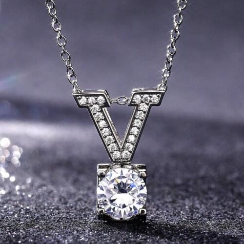 YOUHAOCC New Letter Items, Copper Inlaid Zircon V-shaped Necklace Jewelry, Ladies Fashion All-match Pendant Accessories