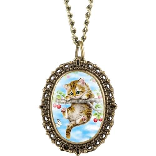 Lovely Cherry Kitty Pocket Watch for Girl Warm Patch Quartz Pocket Watch Retro Elliptical Gift for Pocket Watch With Necklace