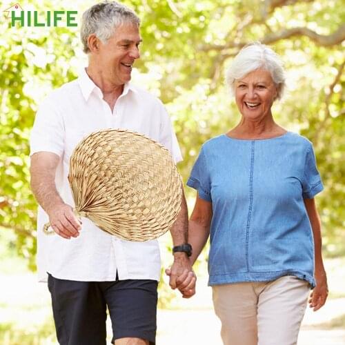 Hand-woven Palm Leaf Hand Fan Chinese Style Summer Cooling Mosquito Repellent Manual Straw Hand Fans Handmade Straw Fan