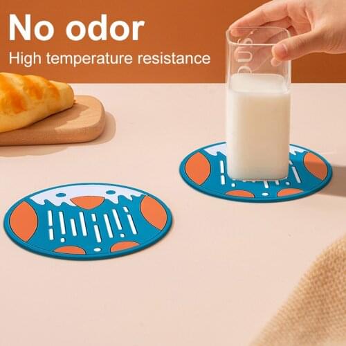 Silicone Thermal Insulation Pad Anti-Slip Cup Coaster Kitchen Cartoon Anti Scald Pot Dining Table Mat