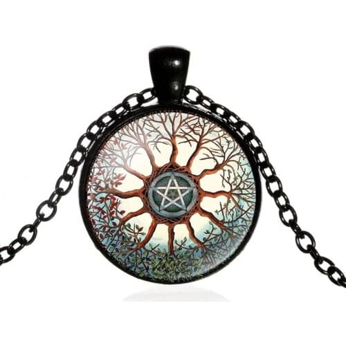 Vintage Pentagram Life Tree Necklace Wicca Magic Tree of Life Glass Round Pendant 4 Colors Necklaces Supernatural Amulet