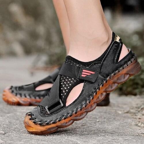 Mens Leather Sneakers Men Summer Sandals Outdoor Non-slip Hiking Shoes Fashion Beach Shoes High Quality Fishing Water Shoes