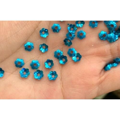 Sewing supplies DIY plum blossom sequins 5 mm laser light blue pattern sequins garment accessories manual materials